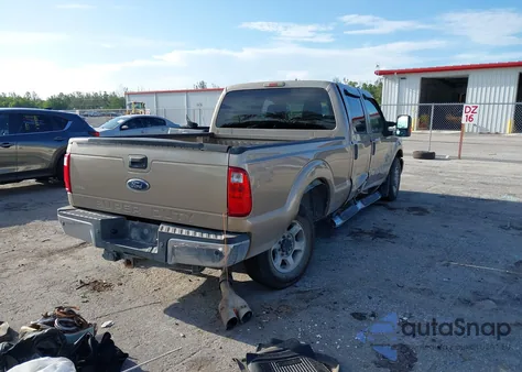2013 Ford F-250 Xlt from USA, damaged, VIN 1FT7W2AT6DEA30095